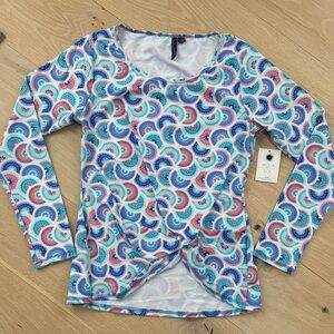 NWT Aqua et Sol Women's Long-Sleeve Swim Top